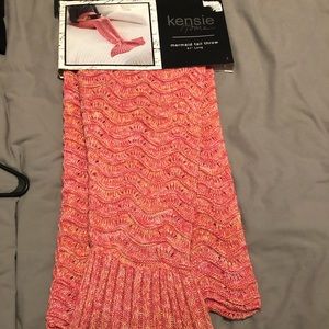 Mermaid Tail Throw